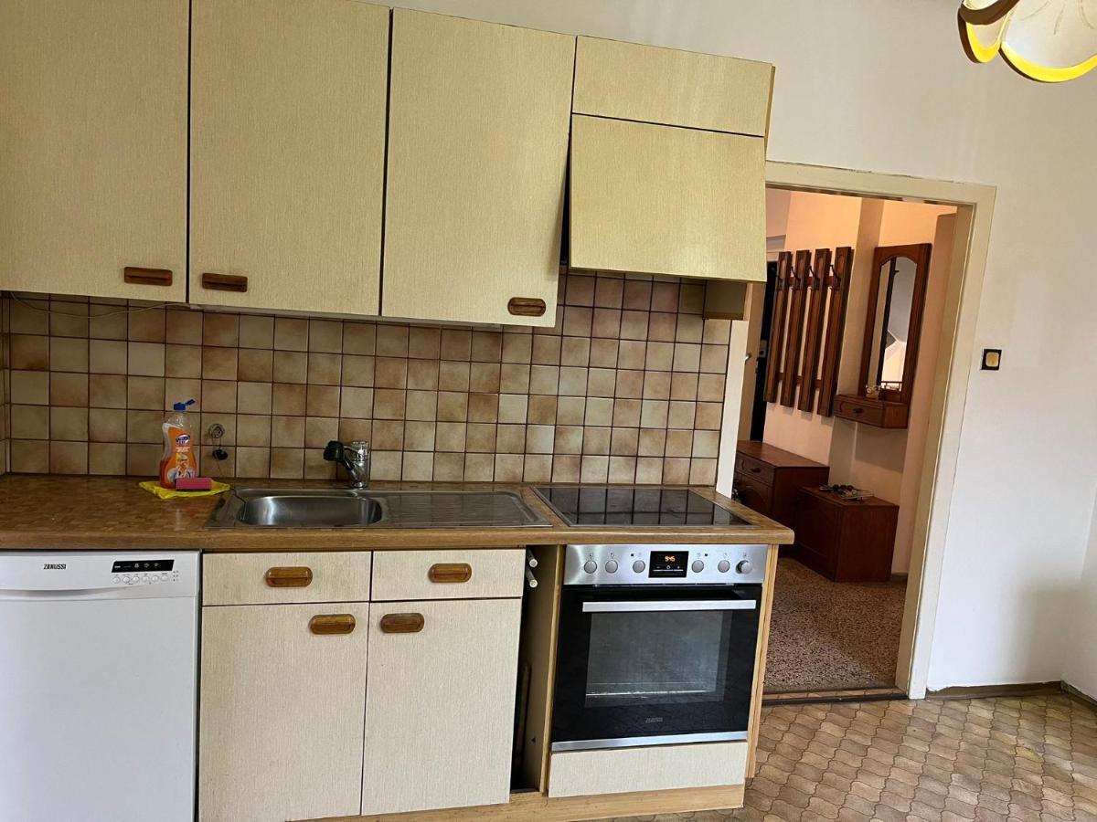 Breathtaking Shared Villa Near Danube River /W Garden And Parking Viena Exterior foto