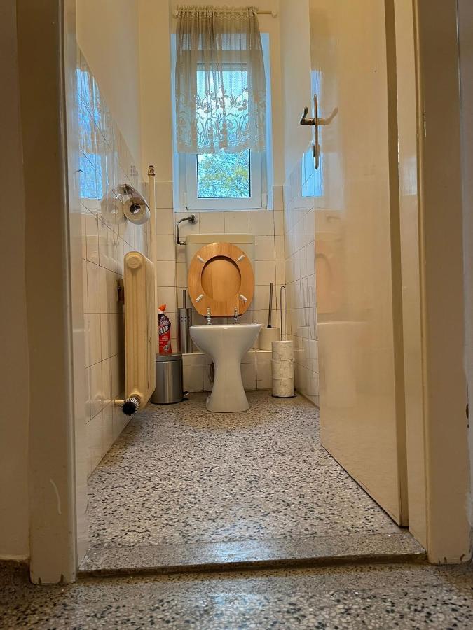Breathtaking Shared Villa Near Danube River /W Garden And Parking Viena Exterior foto