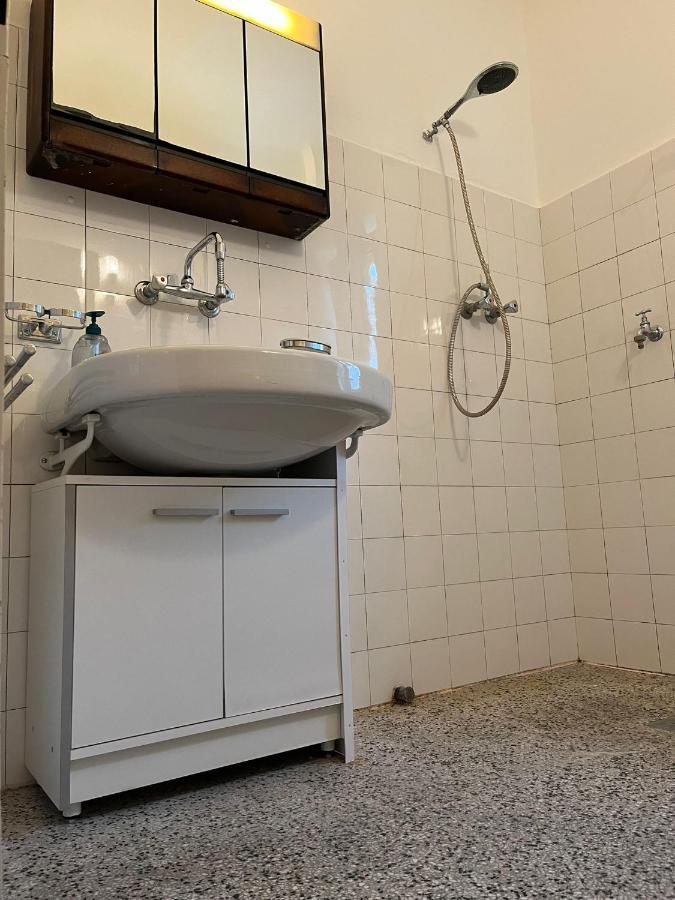 Breathtaking Shared Villa Near Danube River /W Garden And Parking Viena Exterior foto