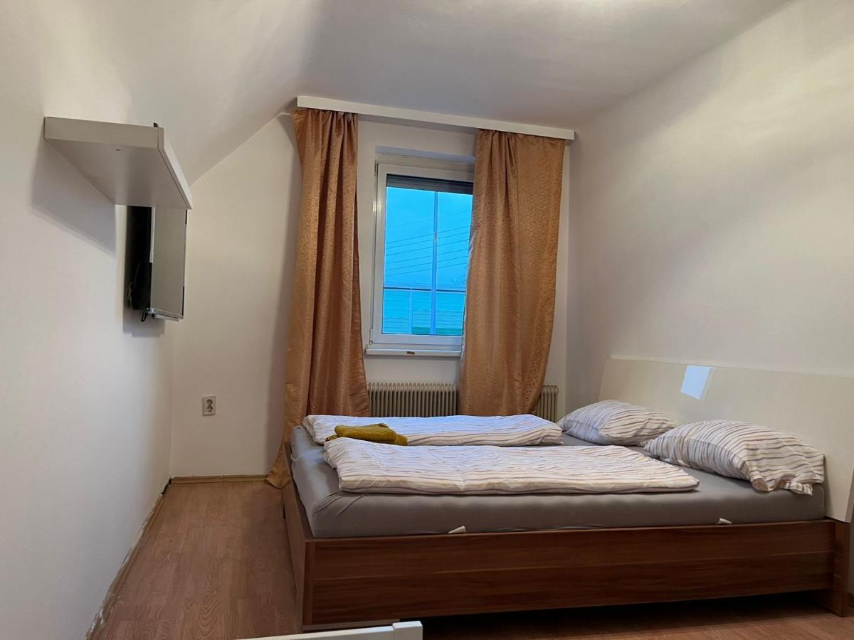 Breathtaking Shared Villa Near Danube River /W Garden And Parking Viena Exterior foto